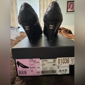 Chanel Black Lambskin Pumps